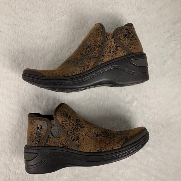 BZees Women's  Domino Ankle Boots Size 6.5 - Picture 6 of 9